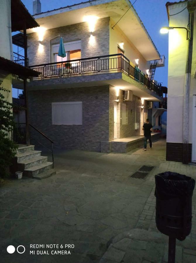 Lavim Apartments Sykia Chalkidikis Luaran gambar